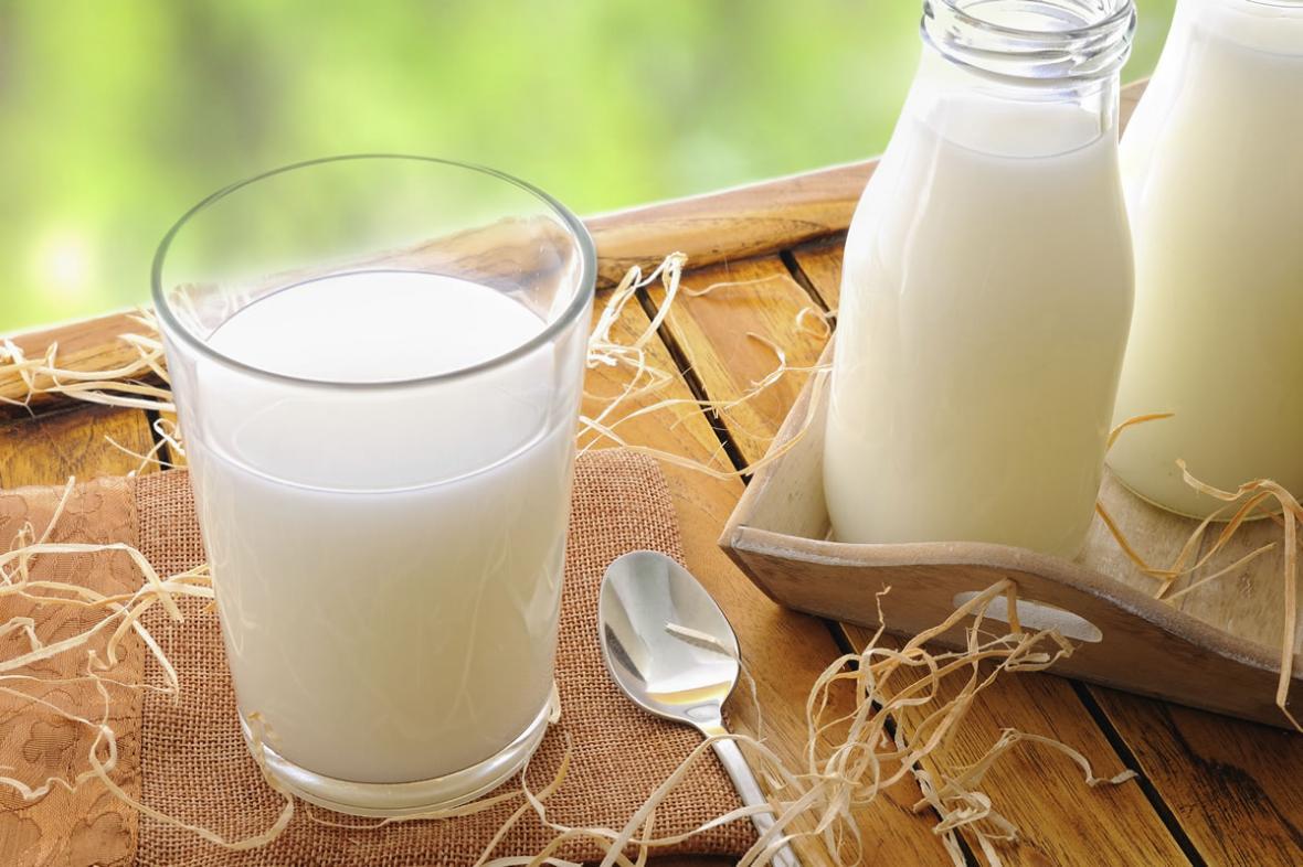 آیا نداشتن توانایی تحمل لاکتوز به معنی حذف کامل شیر و لبنیات از رژیم غذایی است؟