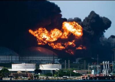 تصاویری هولناک از برخورد صاعقه به بزرگترین مخازن سوخت در کوبا ، وزیر نفت هم مصدوم شد!